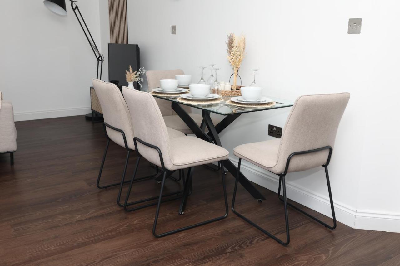 דירות Watford Luxury 1 Bed Flat - Free Parking מראה חיצוני תמונה